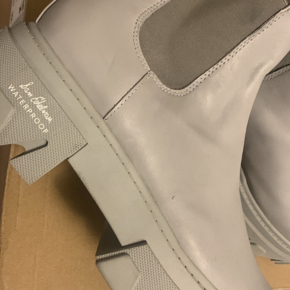 Boot (water proof) - Picture 2 of 9